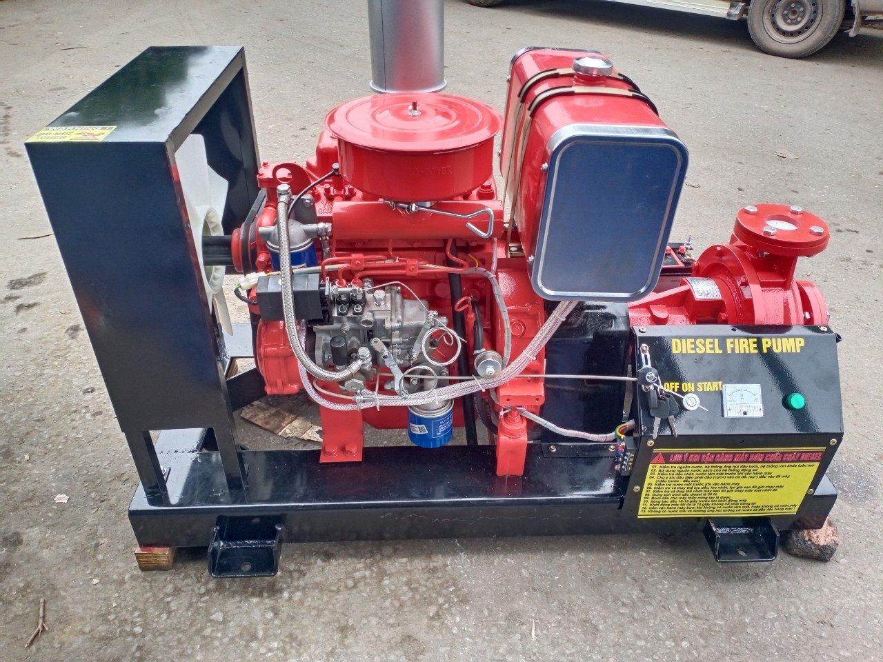 MÁY BƠM ĐỘNG CƠ DIESEL CÔNG SUẤT: 20HP/15KW